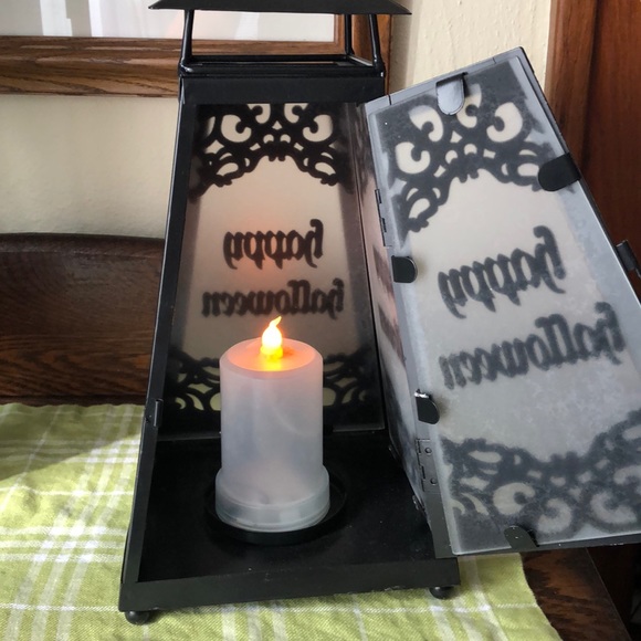 Spooky Happy Halloween Lantern with battery candle - Picture 2 of 9